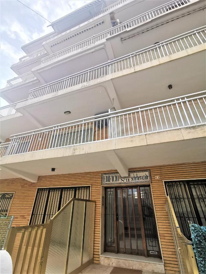 Apartamento Sabor Del Mar Solo Familias Playa de Gandia 外观 照片